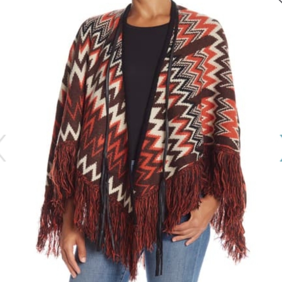 🆕️ Vertigo Paris Trim Cape Poncho